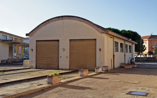 Ferrovie della Sardegna - Photo: © Ian Boyle, 25th August 2009 - www.simplompc.co.uk - Simplon Postcards