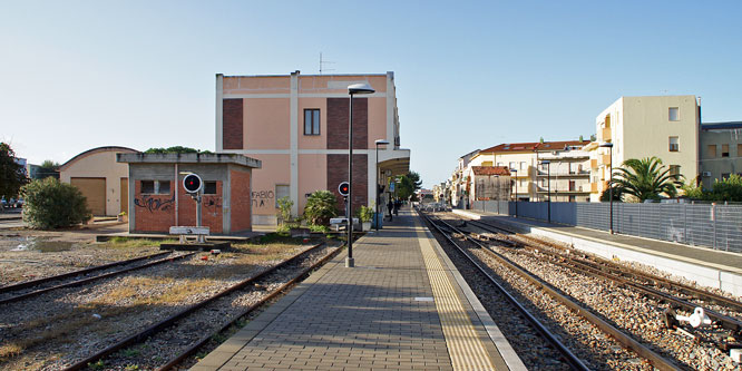 Ferrovie della Sardegna - Photo: © Ian Boyle, 25th August 2009 - www.simplompc.co.uk - Simplon Postcards