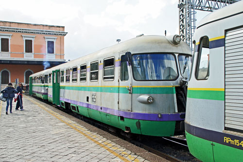 Ferrovie della Sardegna - Photo: © Ian Boyle, 25th August 2009 - www.simplompc.co.uk - Simplon Postcards