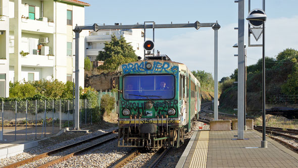 Ferrovie della Sardegna - Photo: © Ian Boyle, 25th August 2009 - www.simplompc.co.uk - Simplon Postcards