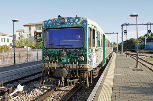 Ferrovie della Sardegna - Photo: © Ian Boyle, 25th August 2009 - www.simplompc.co.uk - Simplon Postcards