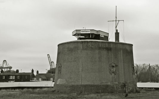 Martello Tower P at Felixstowe - Photo: © Ian Boyle, 14th November 2012 - www.simplonpc.co.uk