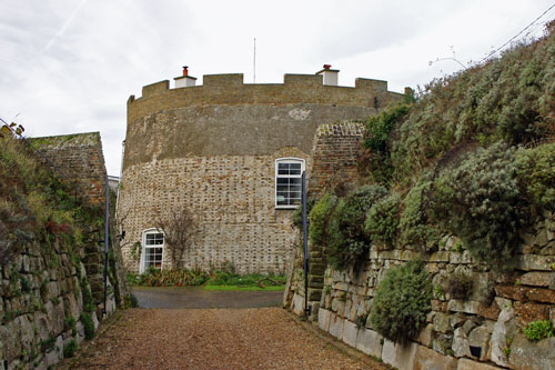 Martello Tower Q at Felixstowe - Photo: © Ian Boyle, 23rd November 2012 - www.simplonpc.co.uk