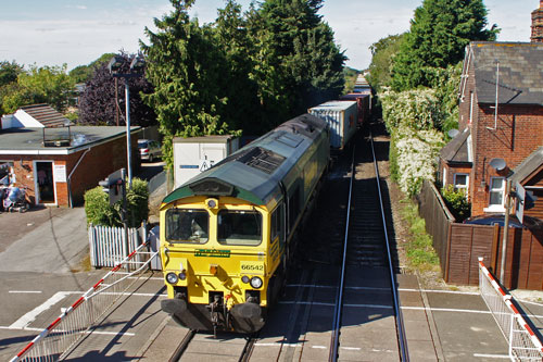 Felixstowe Branch - Photo: ©2012/2013 Ian Boyle - www.simplonpc.co.uk