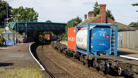 Felixstowe Branch - Photo: ©2012/2013 Ian Boyle - www.simplonpc.co.uk