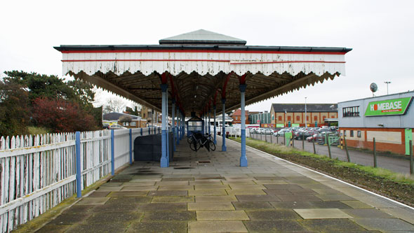 Felixstowe Branch - Photo: ©2013 Ian Boyle - www.simplonpc.co.uk