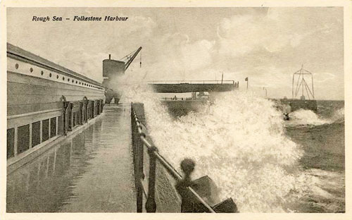 FOLKESTONE RAILWAY PIER - www.simplonpc.co.uk