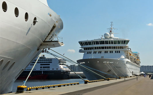 Balmoral at St Petersburg Cruise Terminal - Photo:  Ian Boyle 27th May 2013