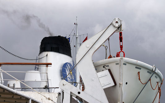 On board FUNCHAL - Photo:  Ian Boyle, 18th April 2009 - www.simplonpc.co.uk