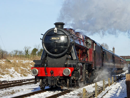 48624 - LMS Stanier 8F - Photo: ©2013 Ian Boyle - www.simplonpc.co.uk