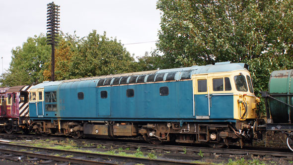 D6535 - Hertfordshire Railtours - Photo: ©2011 Ian Boyle - www.simplonpc.co.uk