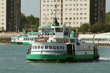 Gosport Queen - Gosport Ferry - www.simplonpc.co.uk