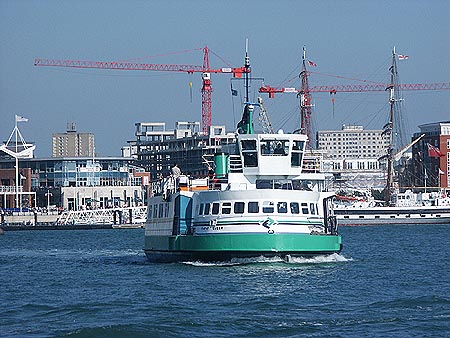 Gosport Queen - Gosport Ferry - www.simplonpc.co.uk