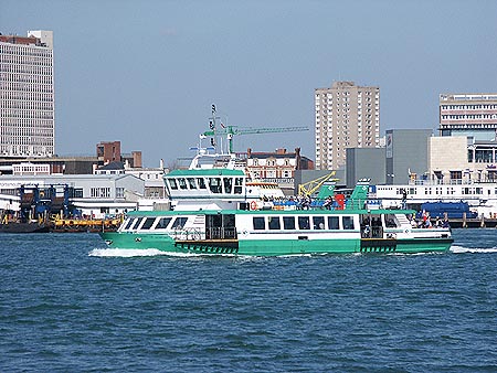 Spirit of Gosport - Gosport Ferry - www.simplonpc.co.uk