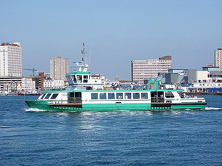 Spirit of Gosport - Gosport Ferry - www.simplonpc.co.uk