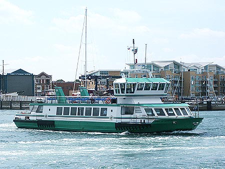 Spirit of Gosport - Gosport Ferry - www.simplonpc.co.uk