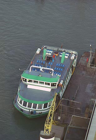 Spirit of Gosport - Gosport Ferry - www.simplonpc.co.uk