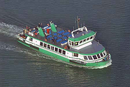 Spirit of Gosport - Gosport Ferry - www.simplonpc.co.uk