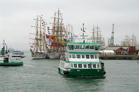 Spirit of Portsmouth - Gosport Ferry - www.simplonpc.co.uk