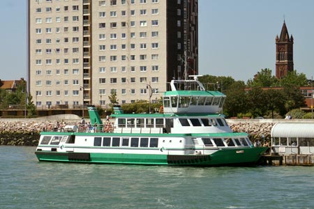 Spirit of Portsmouth - Gosport Ferry - www.simplonpc.co.uk