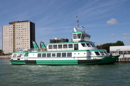 Spirit of Portsmouth - Gosport Ferry - www.simplonpc.co.uk