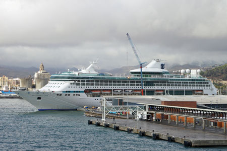 SPLENDOUR OF THE SEAS - Photo: © Ian Boyle, 24th October 2011 - www.simplonpc.co.uk