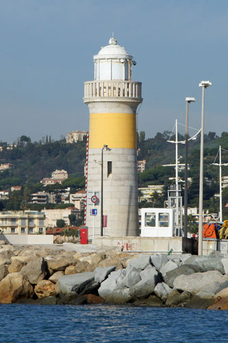 GRAND PRINCESS at Cannes - Photo:  Ian Boyle, 29th October 2011 -  www.simplonpc.co.uk