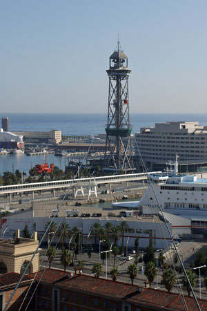 Barcelona Cable Car - www.simplonpc.co.uk - Photo:  Ian Boyle, 30th October 2011