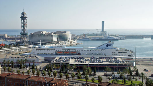 Telefèric del Port (Port-Montjuic Cable Car) - Photo: © Ian Boyle, 30th October 2011 - www.simplonpc.co.uk