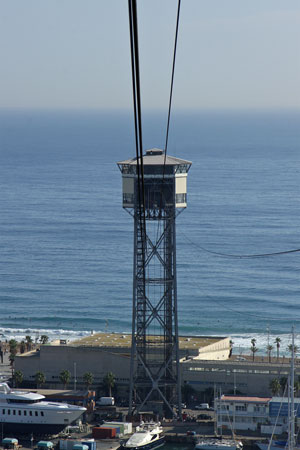 Telefèric del Port (Port-Montjuic Cable Car) - Photo: © Ian Boyle, 30th October 2011 - www.simplonpc.co.uk