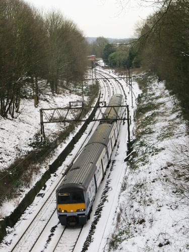 321-325 - Photo: © Ian Boyle, 22nd January 2013 - www.simplonpc.co.uk