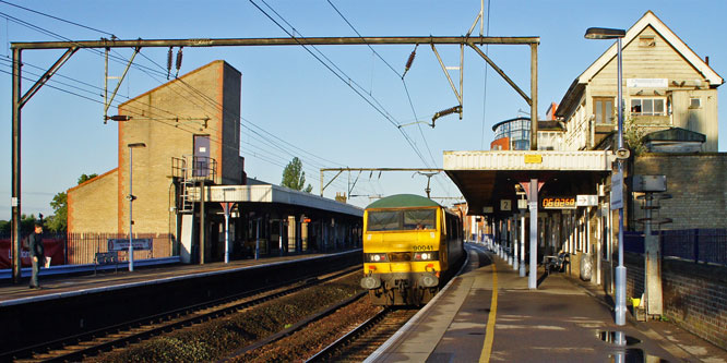 90041 - Photo: © Ian Boyle, 12th July  2012 - www.simplonpc.co.uk