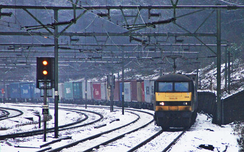 90044 - Photo: © Ian Boyle, 11th February 2013 - www.simplonpc.co.uk