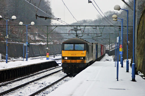 90044 - Photo: © Ian Boyle, 11th February 2013 - www.simplonpc.co.uk