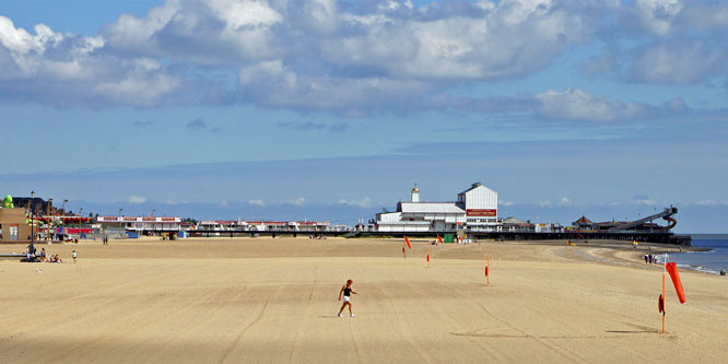 BRITANNIA PIER - Great Yarmouth - Photo: © Ian Boyle,12th July 2012 - www.simplonpc.co.uk