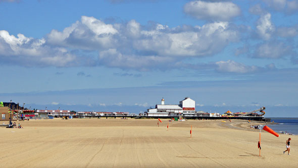 BRITANNIA PIER - Great Yarmouth - Photo: © Ian Boyle,12th July 2012 - www.simplonpc.co.uk