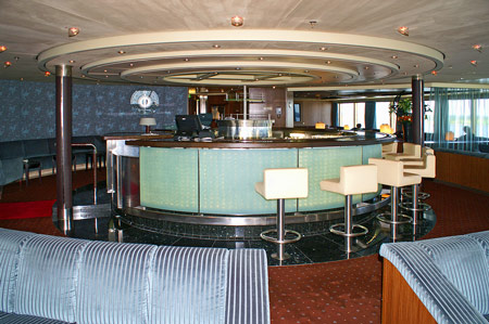 Eurodam - The Crow's Nest bar on the Observation Deck (Deck 11)