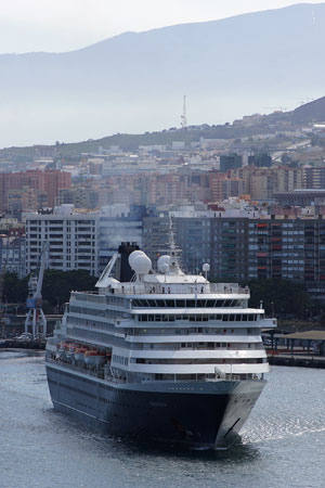 PRINSENDAM - Photo: © Ian Boyle, 30th March 2011 - www.simplonpc.co.uk