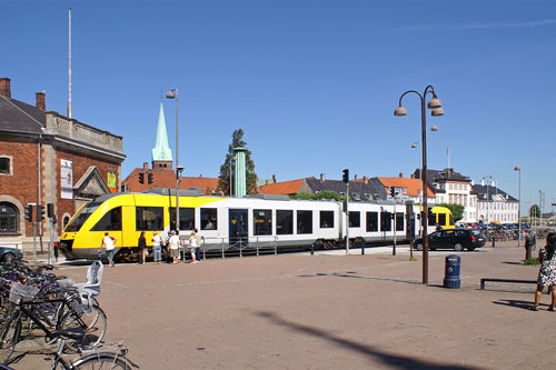 Lokalbanen LINT - Helsingor - Photo:  Ian Boyle, 6th August 2007