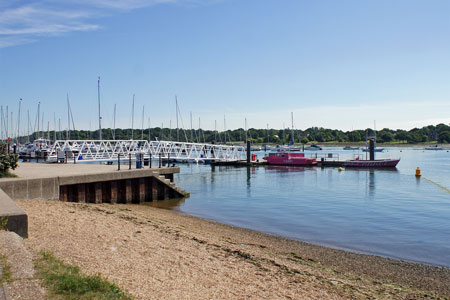 Hamble - Hamble-Warsash Ferry - Photo: © Ian Boyle, 22nd June 2010 - www.simplonpc.co.uk