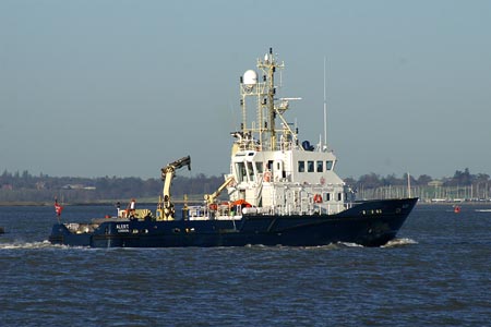 THV Alert - Trinity House - Photo: © Ian Boyle - www.simplonpc.co.uk