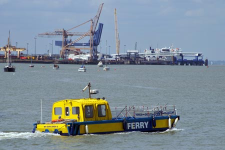 Explorer 12 - Harwich Harbour Ferry - www.simplonpc.co.uk