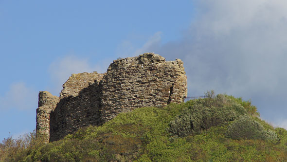 Hastings Castle - Photo: © Ian Boyle, 4th October 2012 -  www.simplonpc.co.uk