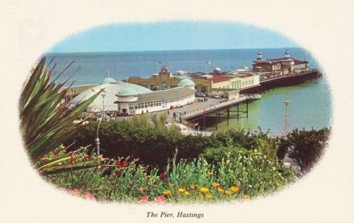 HASTINGS PIER POSTCARD - www.simplonpc.co.uk