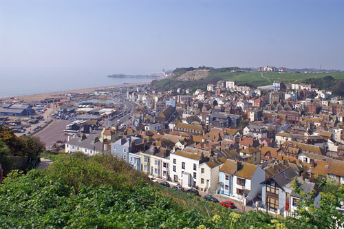 Hastings East Hill Cliff Lift - Photo: © Ian Boyle, 14th May 2007 -  www.simplonpc.co.uk