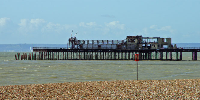 Hastings Pier - Photo: © Ian Boyle, 4th October 2012 - www.simplonpc.co.uk