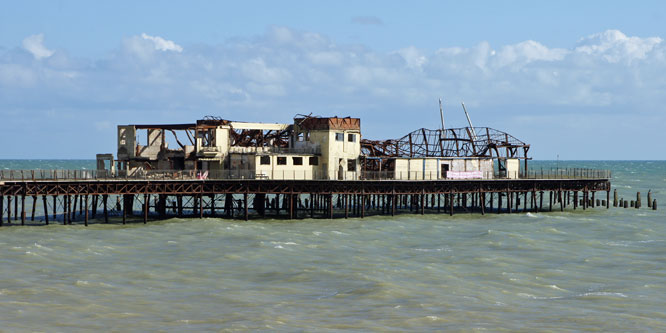 Hastings Pier - Photo: © Ian Boyle, 4th October 2012 - www.simplonpc.co.uk