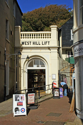 Hastings West Hill Cliff Lift - Photo: © Ian Boyle, 4th October 2014 - www.simplonpc.co.uk