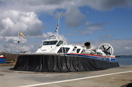 Solent Express - Hovertravel - © Ian Boyle - www.simplonpc.co.uk