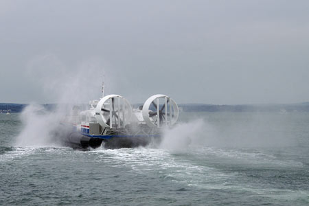 Solent Express - Hovertravel - © Ian Boyle - www.simplonpc.co.uk